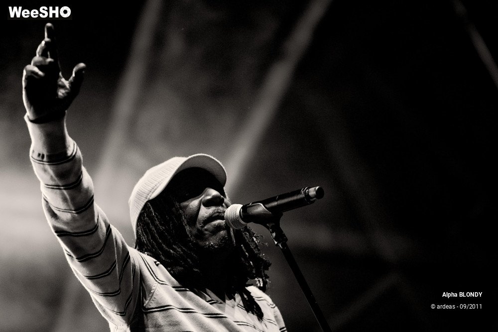 8/48 photos du spectacle Alpha BLONDY