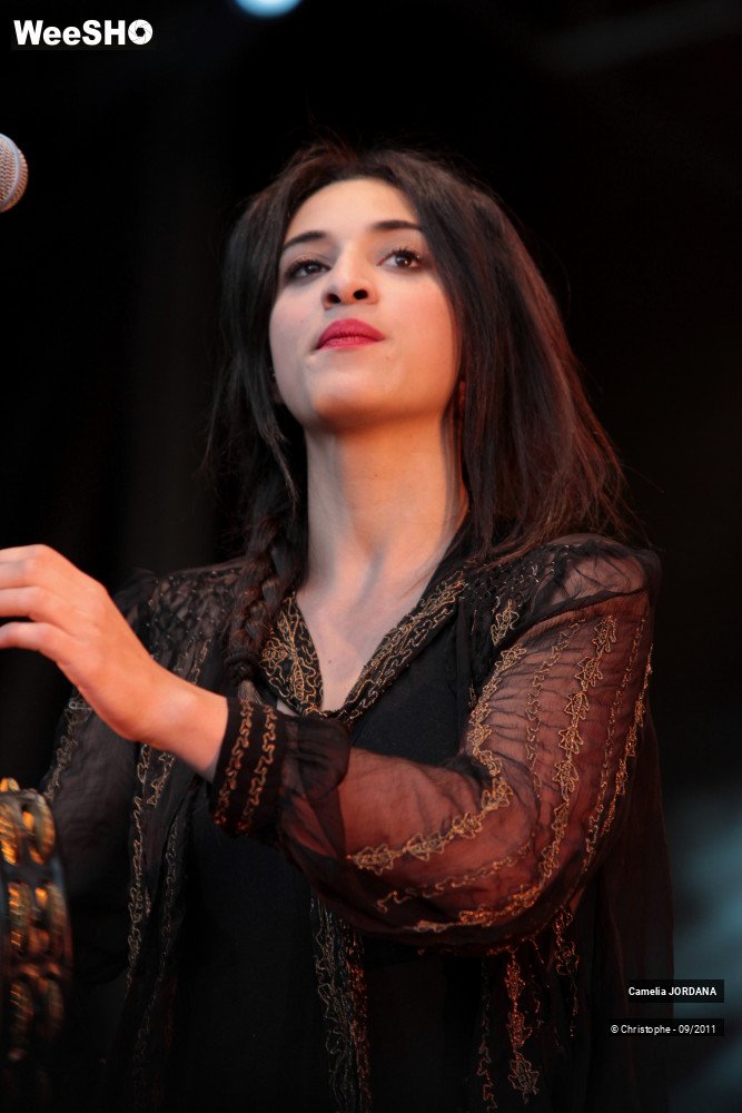 24/31 photos du spectacle Camelia Jordana