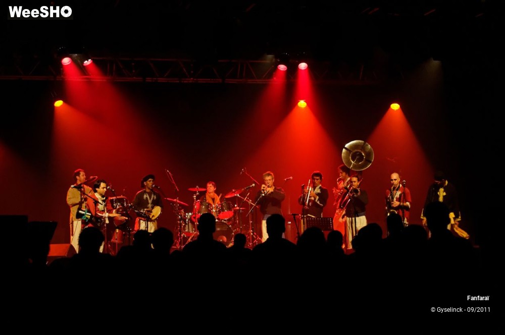 9/19 photos du spectacle Fanfaraï