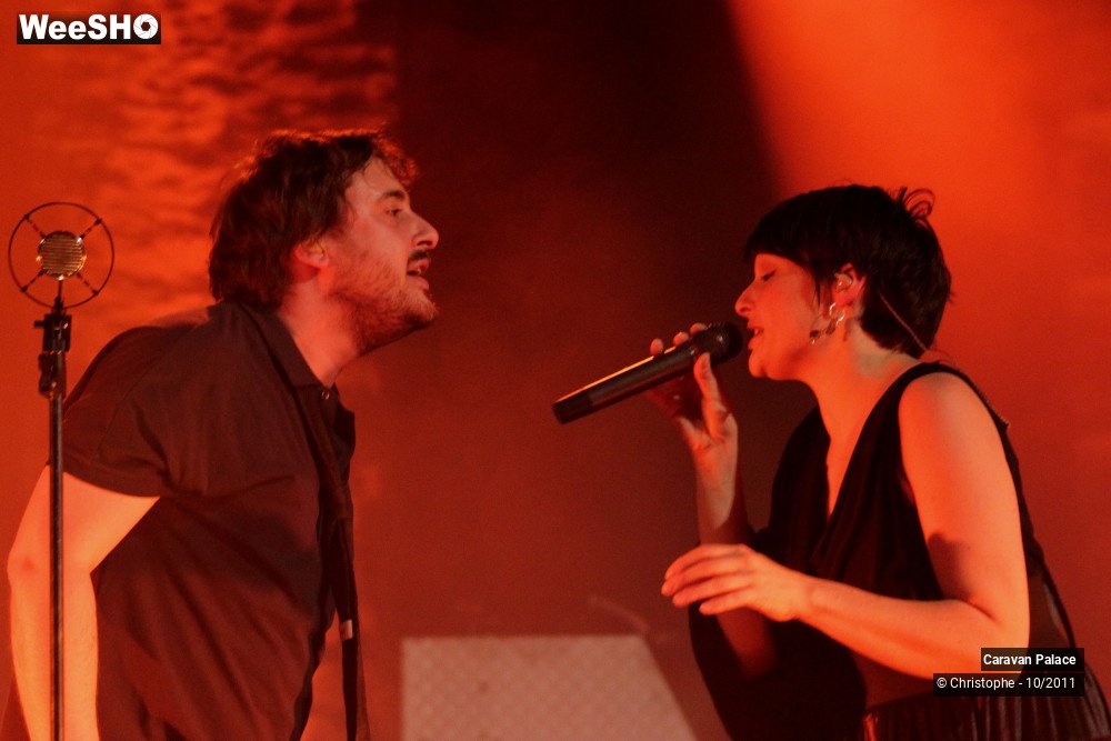 4/28 photos du spectacle Caravan Palace 