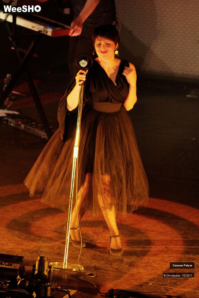 21/28 photos du spectacle Caravan Palace 
