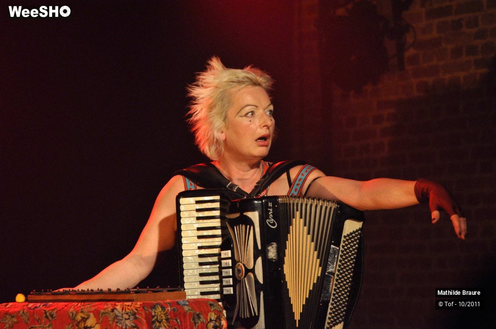 7/47 photos du spectacle Mathilde BRAURE