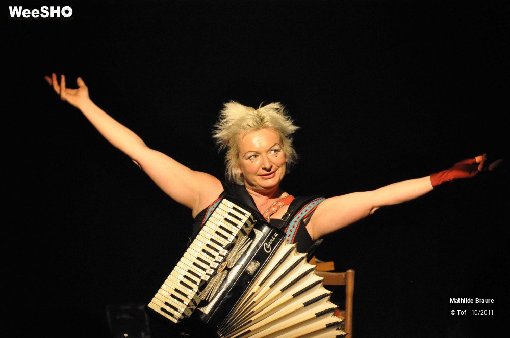 10/47 photos du spectacle Mathilde BRAURE