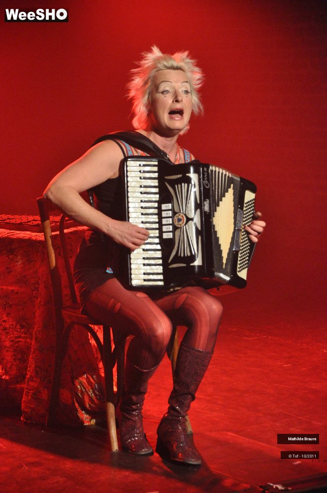 38/47 photos du spectacle Mathilde BRAURE