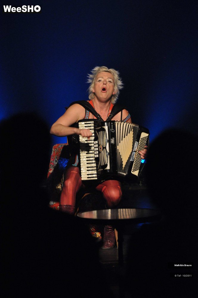 46/47 photos du spectacle Mathilde BRAURE