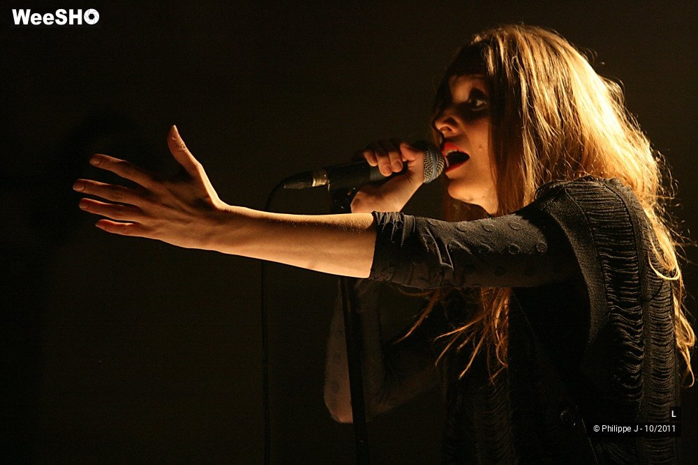 4/20 photos du spectacle L (Raphaële Lannadère)