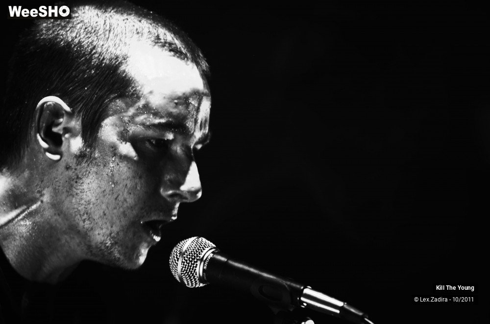 26/29 photos du spectacle Kill The Young