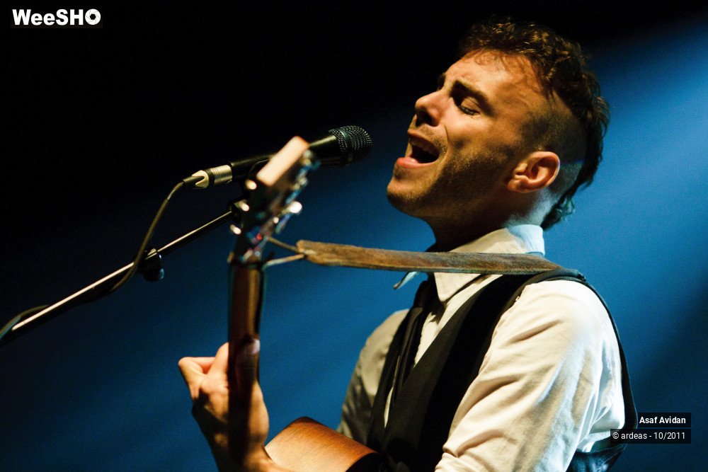 1/28 photos du spectacle Asaf Avidan