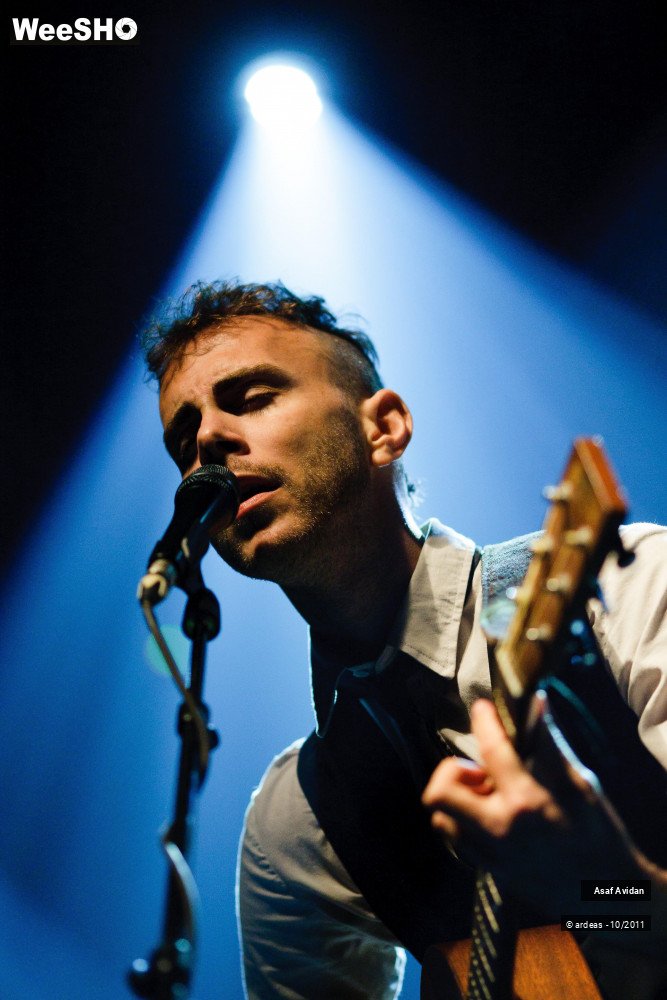 26/28 photos du spectacle Asaf Avidan