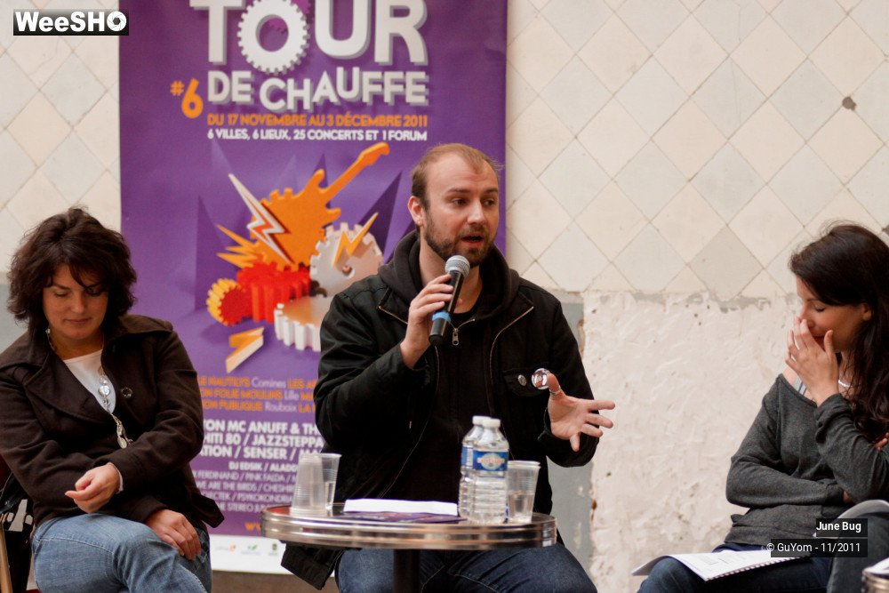 15/36 photos du spectacle June Bug + Conférence TDC2011