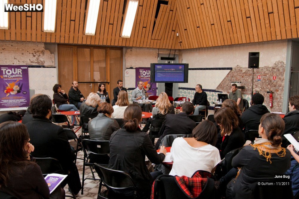 17/36 photos du spectacle June Bug + Conférence TDC2011