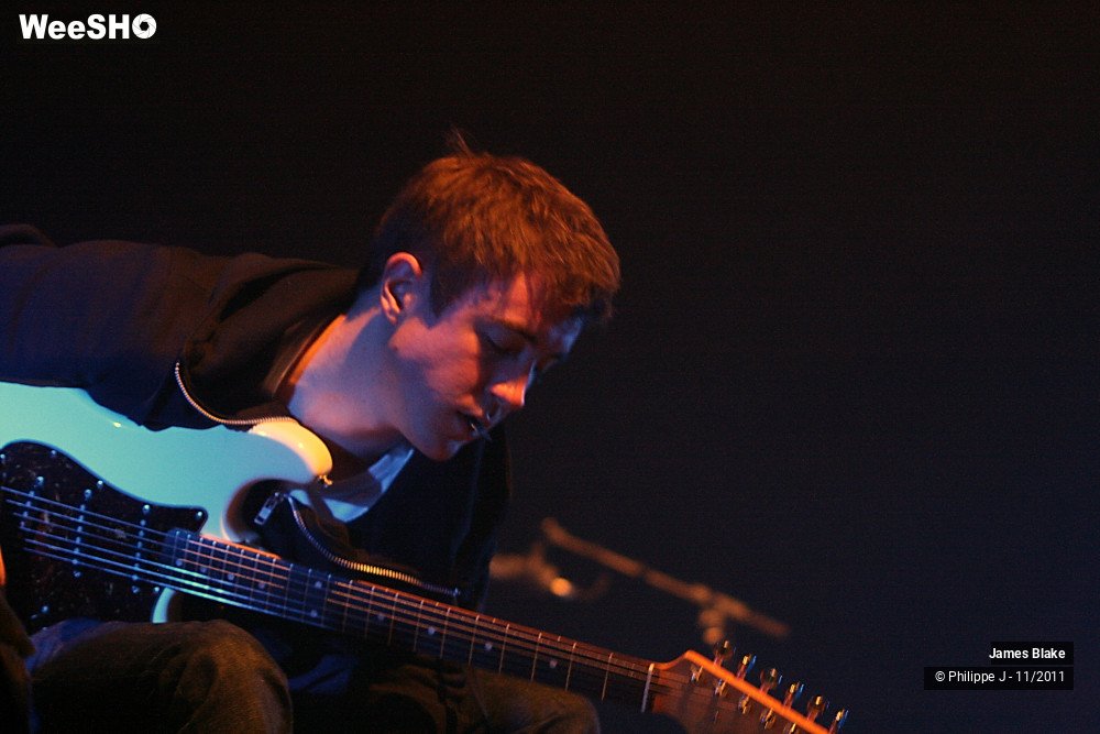 1/18 photos du spectacle James Blake