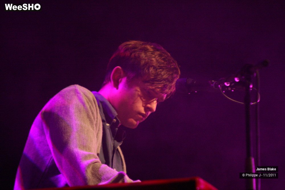 13/18 photos du spectacle James Blake