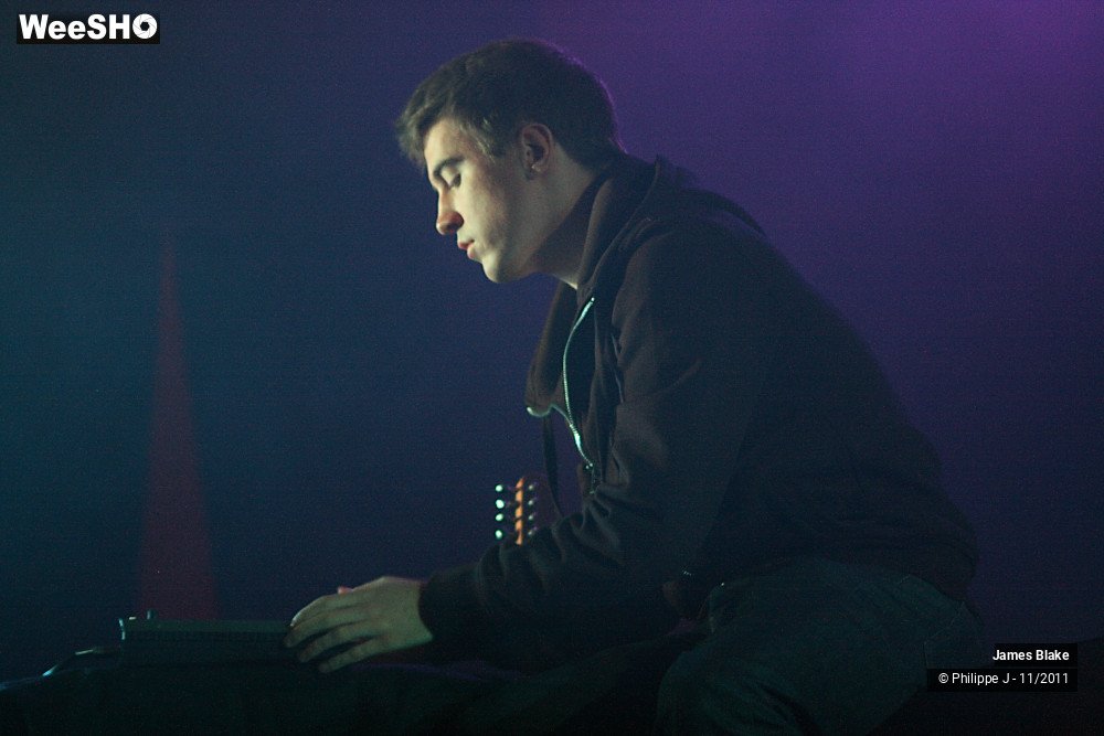 14/18 photos du spectacle James Blake
