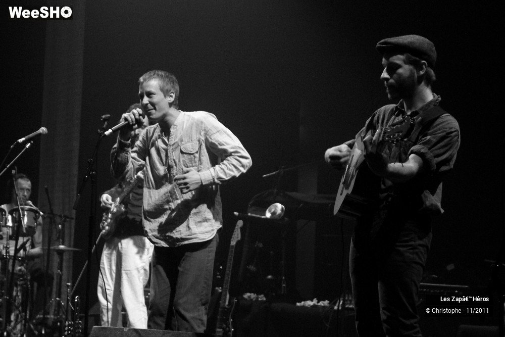 3/36 photos du spectacle Les Zap'Heros