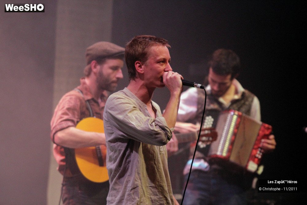 10/36 photos du spectacle Les Zap'Heros