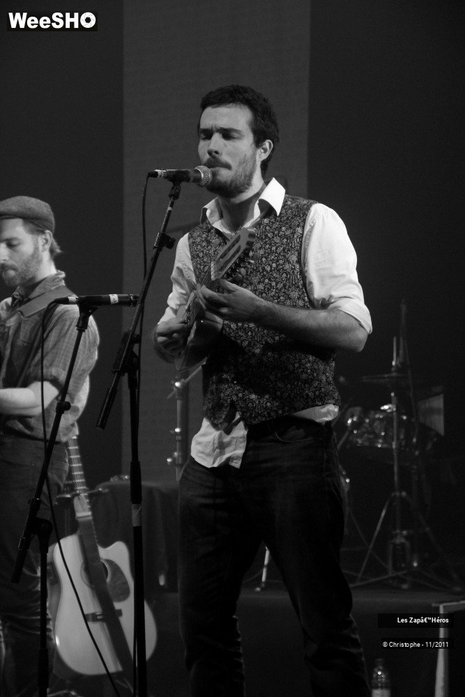 18/36 photos du spectacle Les Zap'Heros