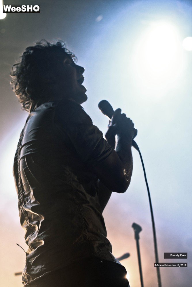 2/32 photos du spectacle Friendly Fires