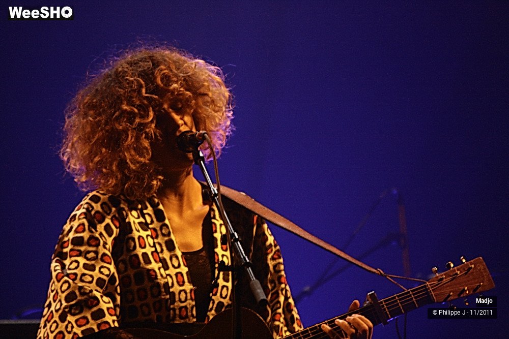 11/32 photos du spectacle Madjo
