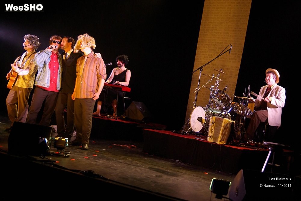 6/49 photos du spectacle Les Blaireaux