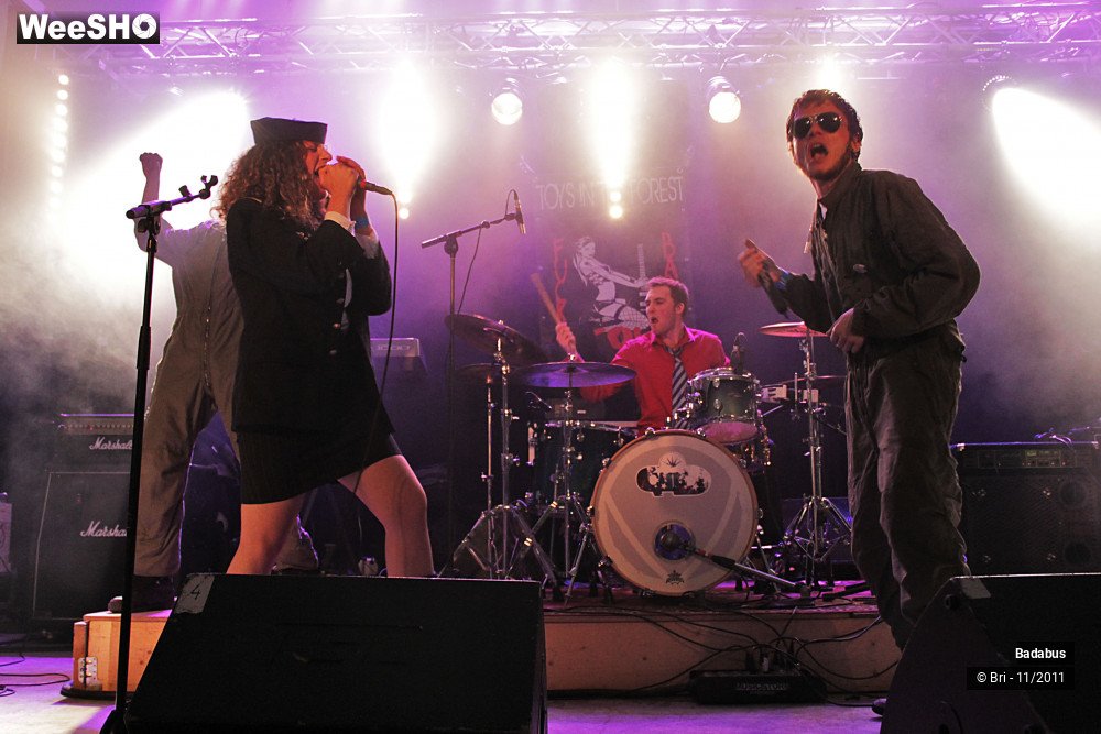 9/50 photos du spectacle Badabus