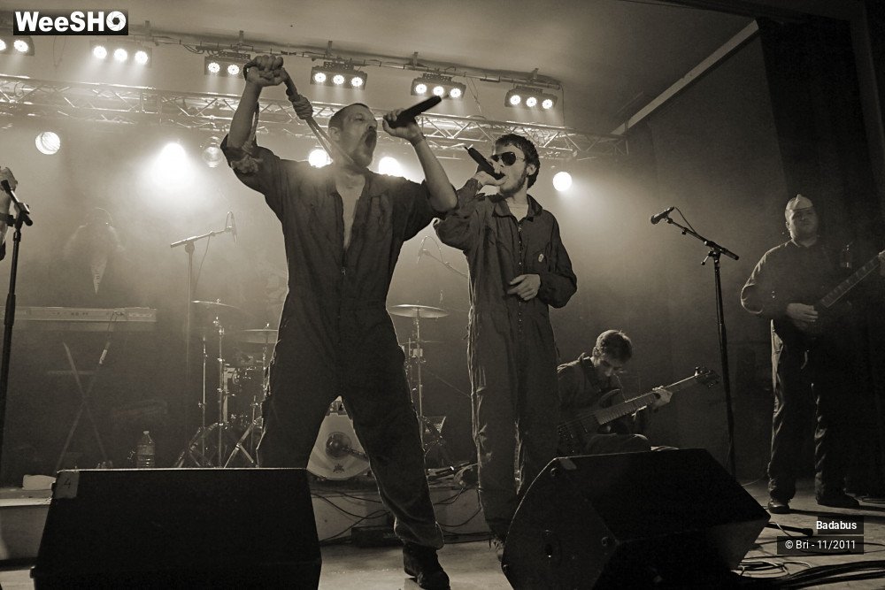 10/50 photos du spectacle Badabus