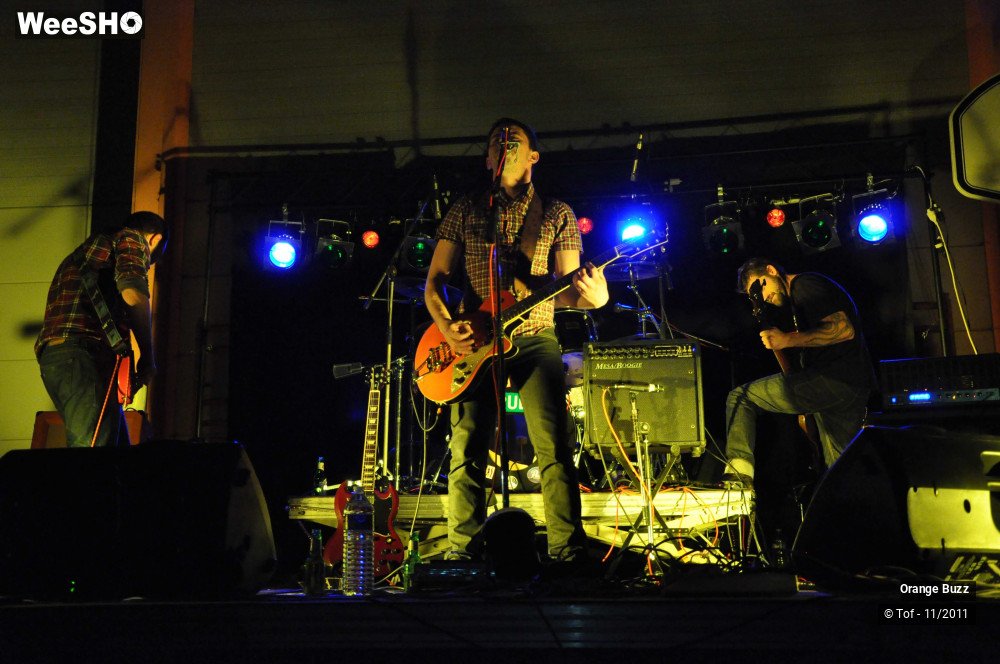 2/25 photos du spectacle Orange Buzz
