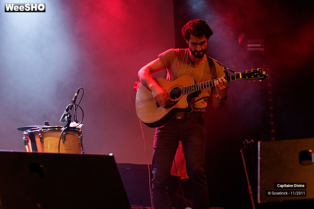 13/35 photos du spectacle Capitaine Divine