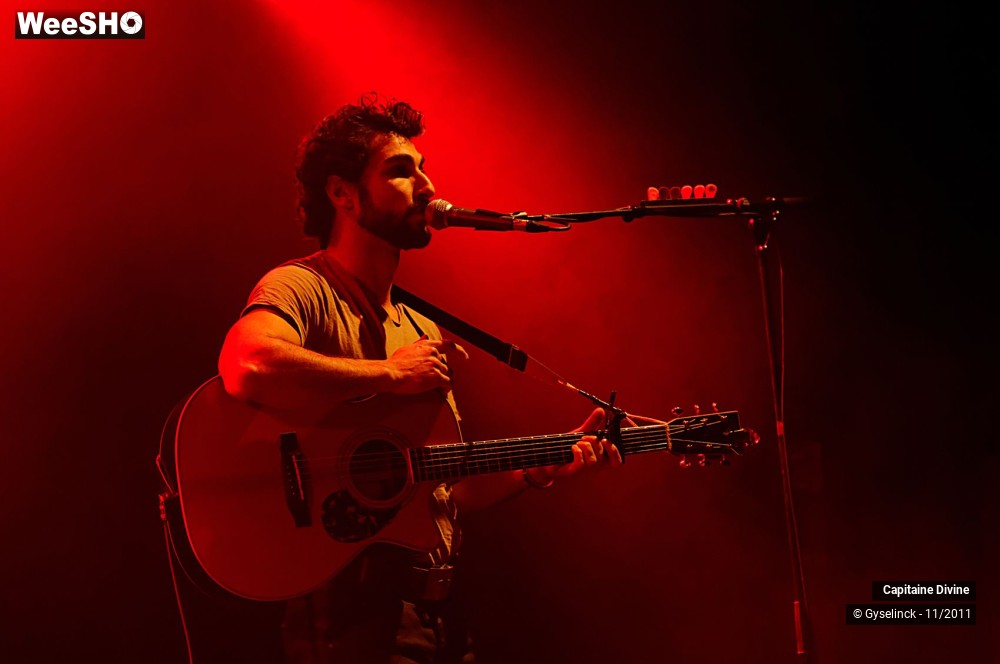 15/35 photos du spectacle Capitaine Divine