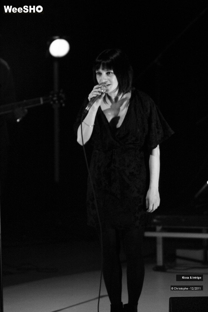 24/40 photos du spectacle Kicca & intrigo