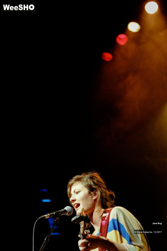 2/25 photos du spectacle June Bug