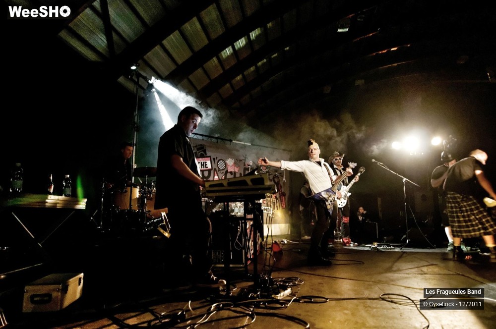 14/35 photos du spectacle Les Fragueules Band