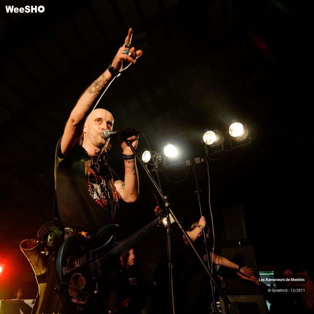 6/44 photos du spectacle Les Ramoneurs de Menhirs