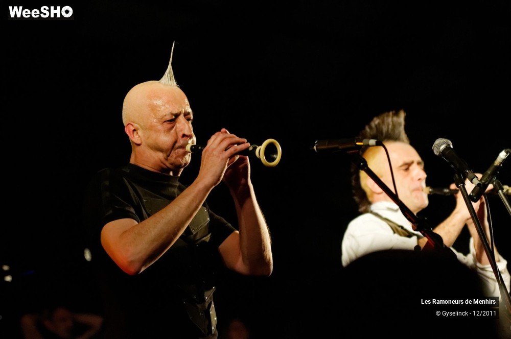 41/44 photos du spectacle Les Ramoneurs de Menhirs
