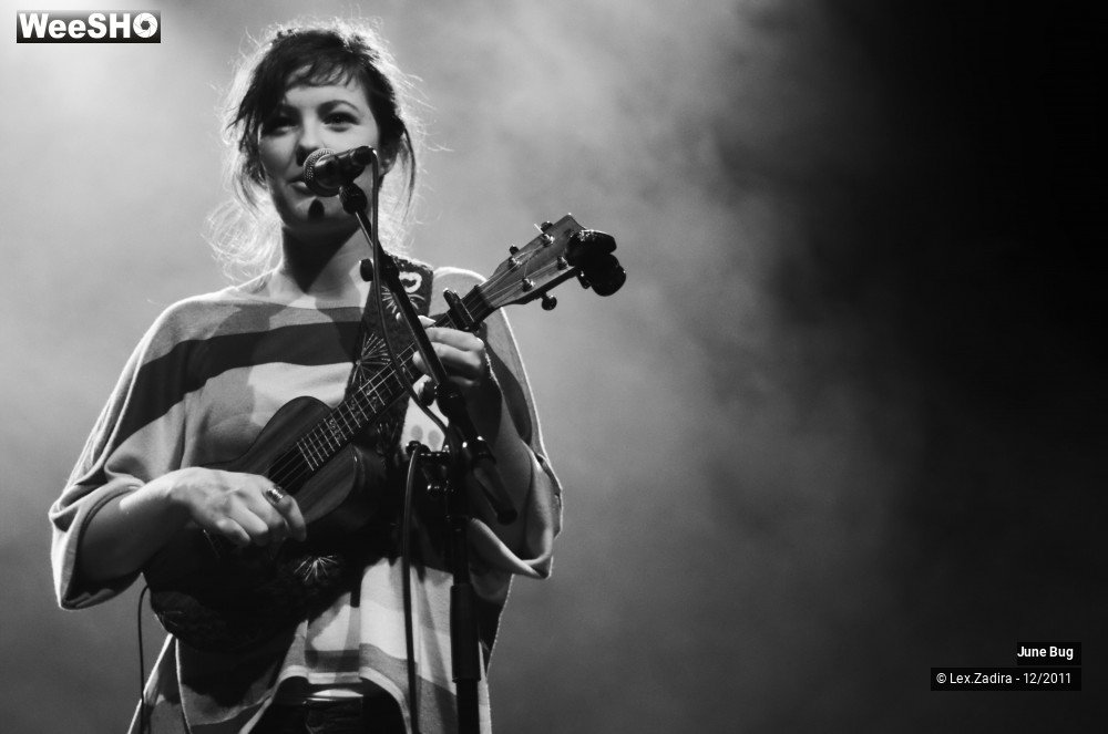 1/9 photos du spectacle June Bug