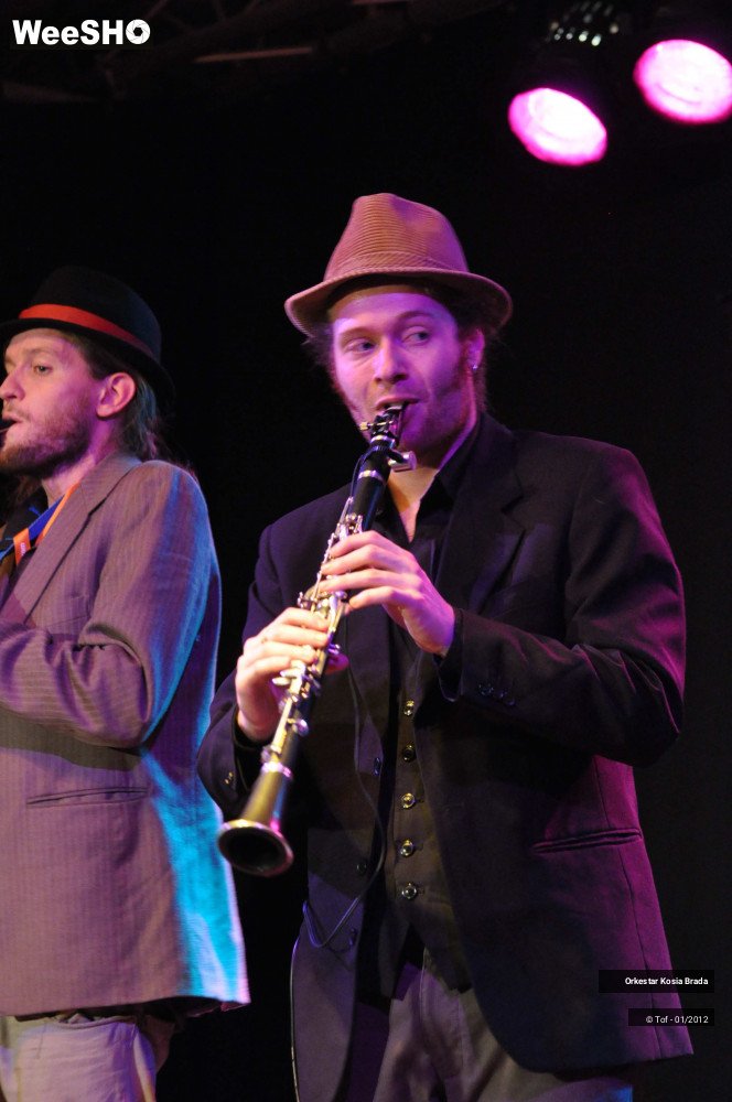 32/35 photos du spectacle Orkestar Kosia Brada