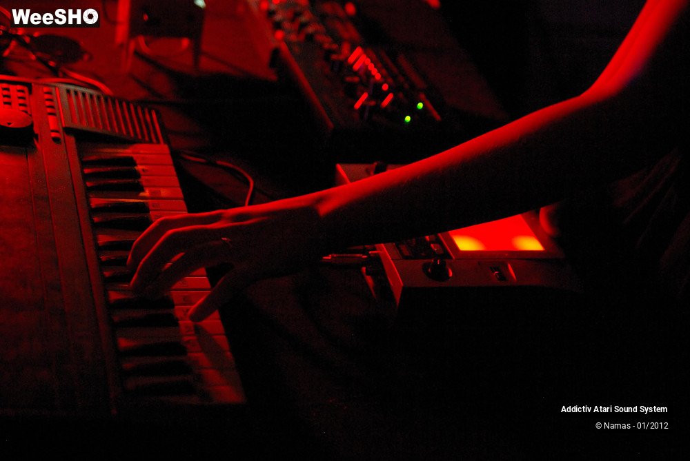 1/19 photos du spectacle Addictiv Atari Sound System