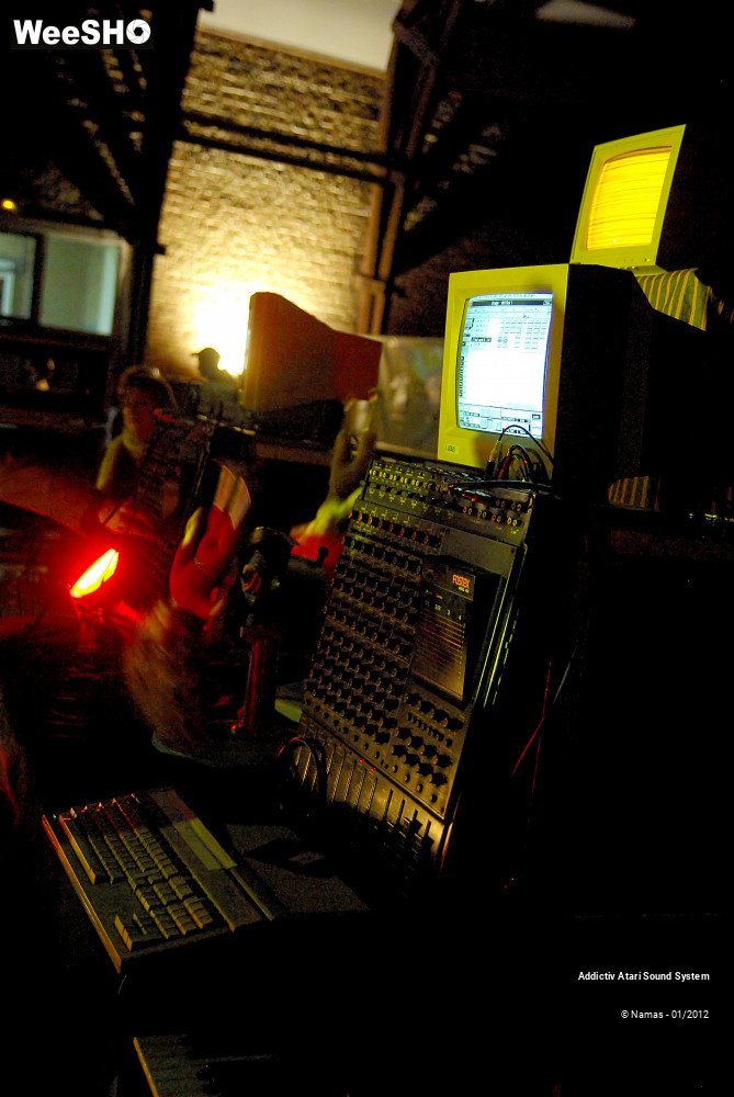 17/19 photos du spectacle Addictiv Atari Sound System