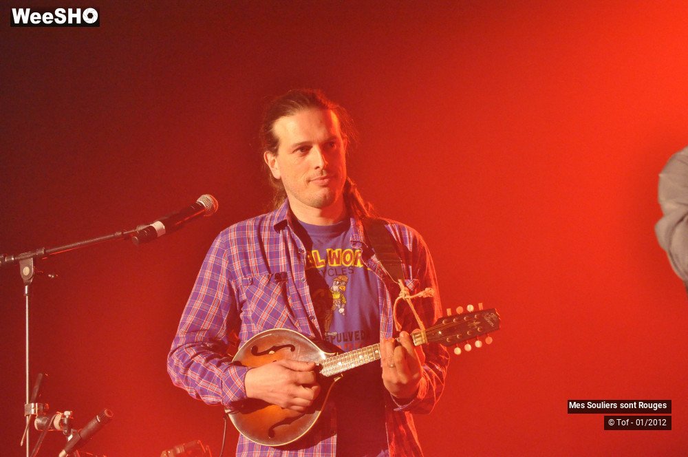 21/50 photos du spectacle Mes Souliers sont Rouges