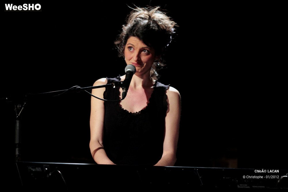 12/44 photos du spectacle Chloé Lacan
