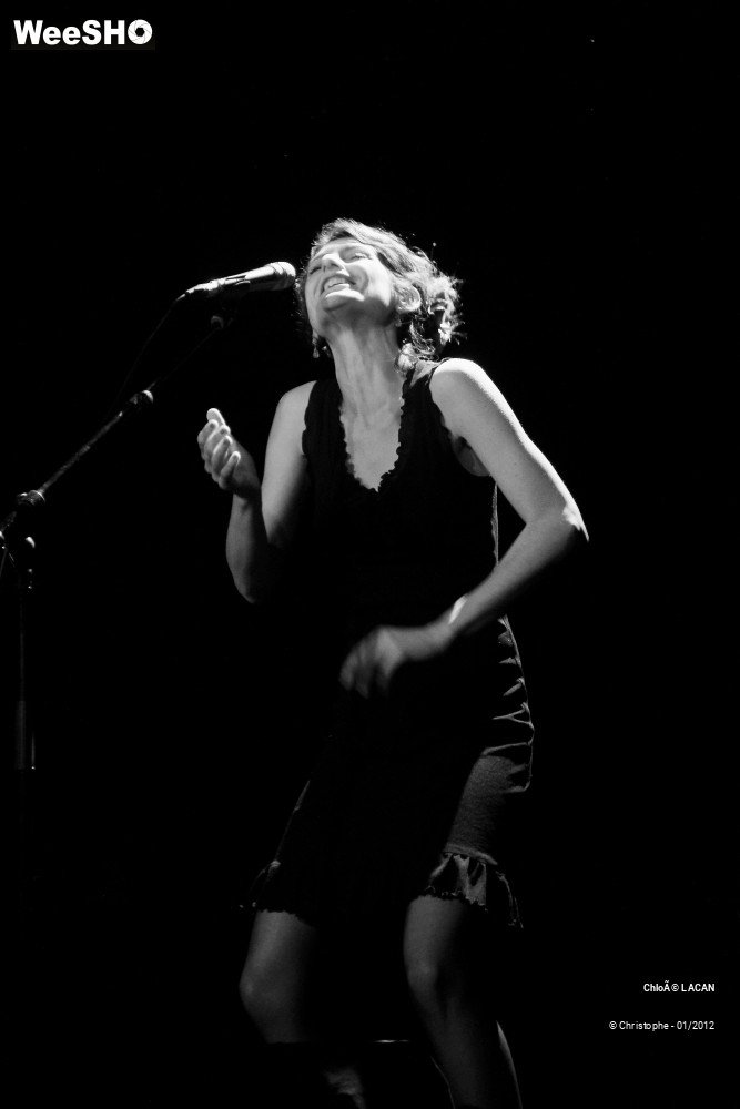37/44 photos du spectacle Chloé Lacan