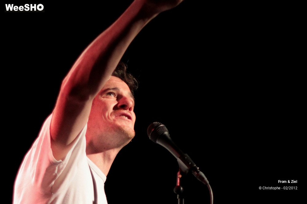 5/39 photos du spectacle From & Ziel