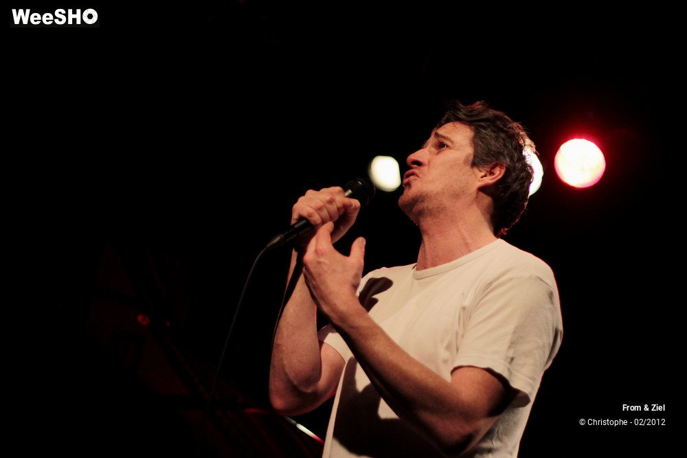 7/39 photos du spectacle From & Ziel