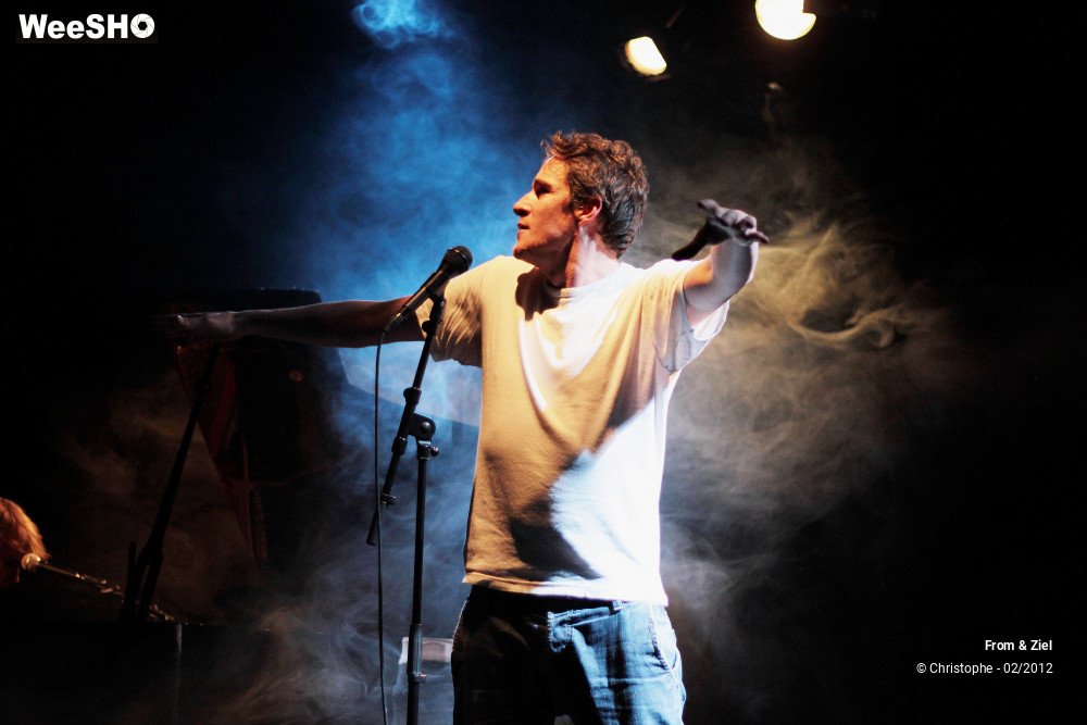 10/39 photos du spectacle From & Ziel