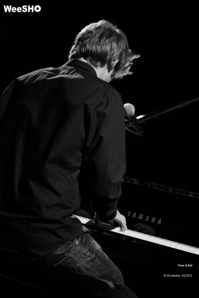 23/39 photos du spectacle From & Ziel