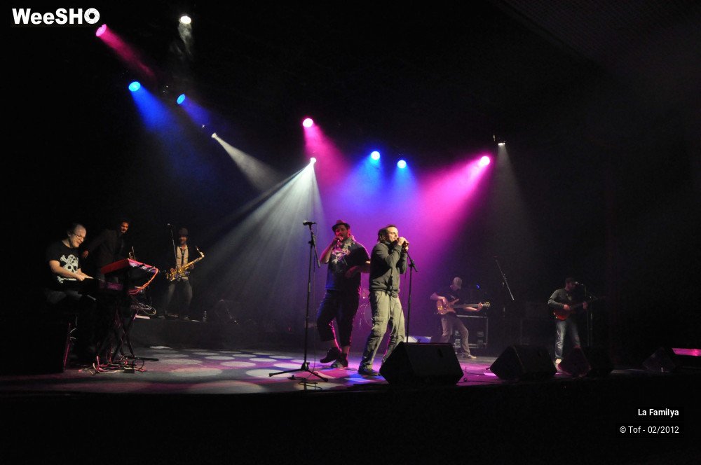5/43 photos du spectacle La Familya