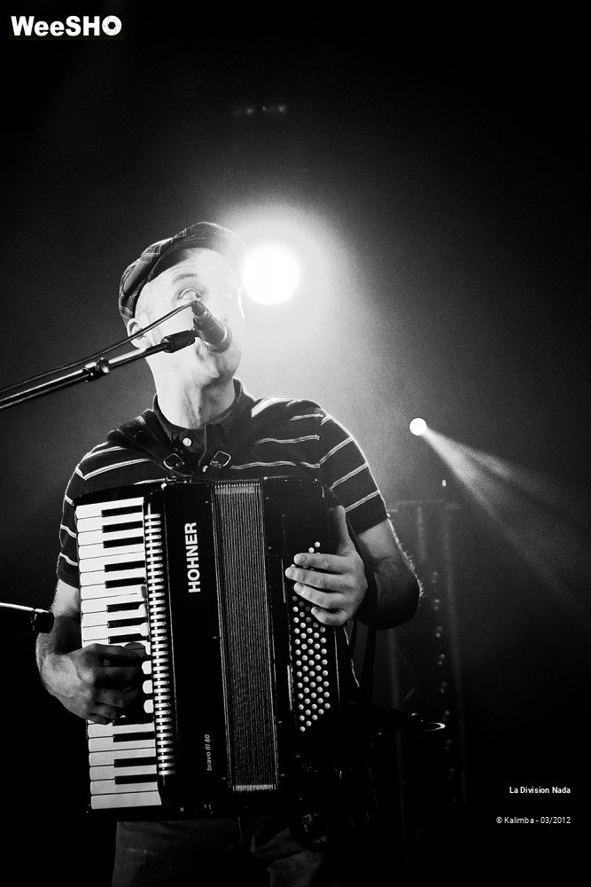 27/30 photos du spectacle La Division Nada