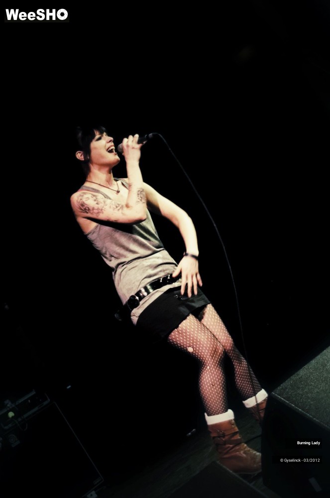 18/46 photos du spectacle Burning Lady
