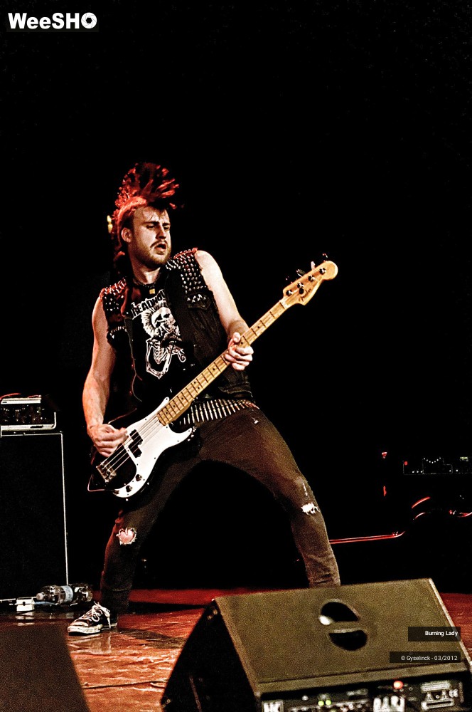 24/46 photos du spectacle Burning Lady