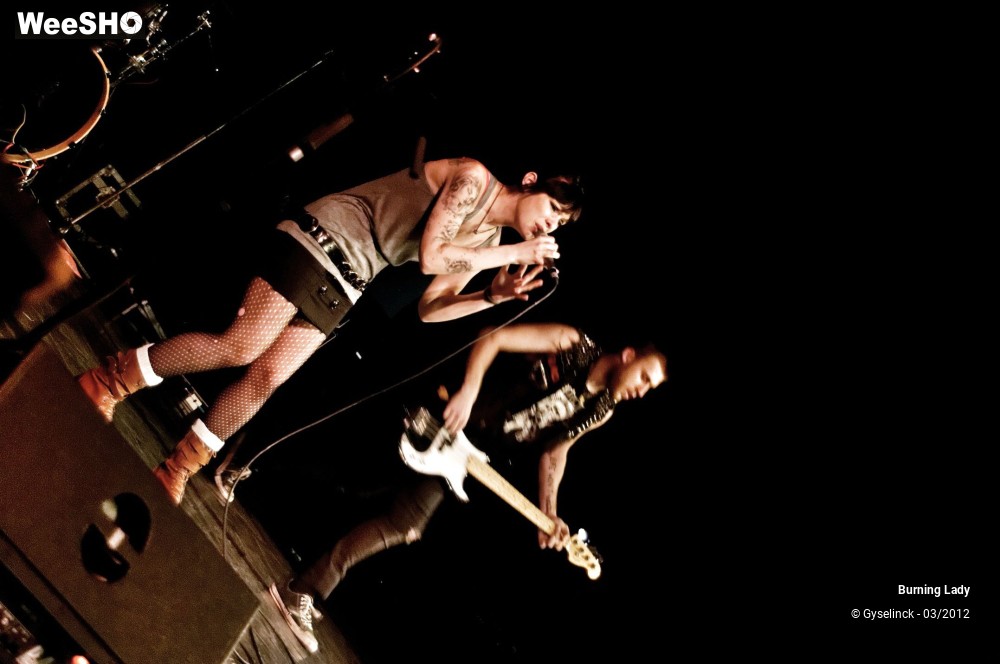28/46 photos du spectacle Burning Lady